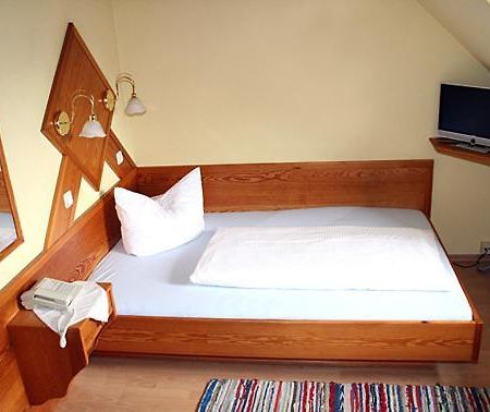Hotel Bayerischer Hof Rehlings Weißensberg Δωμάτιο φωτογραφία